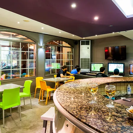 Appart hôtel Elina 3*