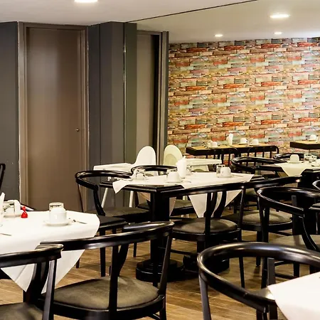 Appart hôtel Elina 3*